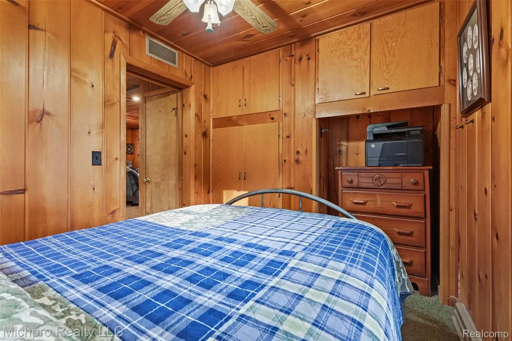 4432 E Cedar Lake Drive Greenbush Township MI 48738