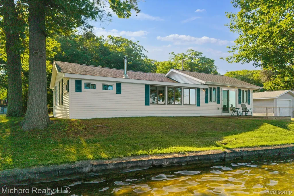 4432 E Cedar Lake Drive Greenbush Township MI 48738