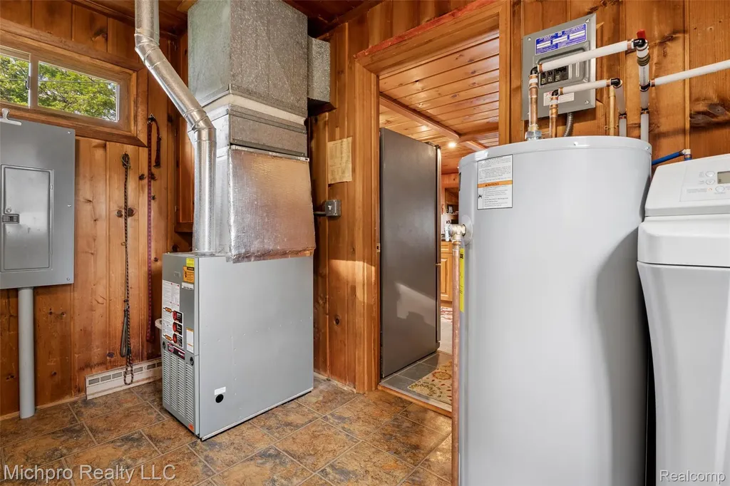 4432 E Cedar Lake Drive Greenbush Township MI 48738