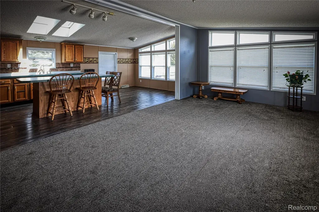 7208 Mapleview Circle E Brown City City MI 48416