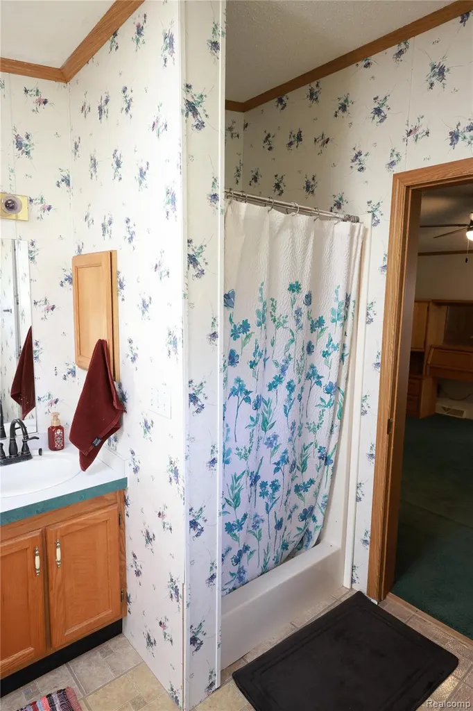 7208 Mapleview Circle E Brown City City MI 48416