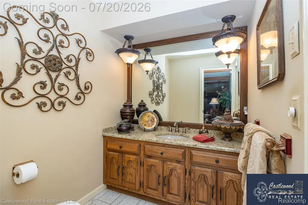 17150 S Nunneley Road Clinton Charter Township MI 48035