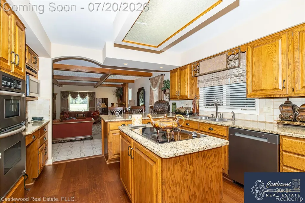 17150 S Nunneley Road Clinton Charter Township MI 48035
