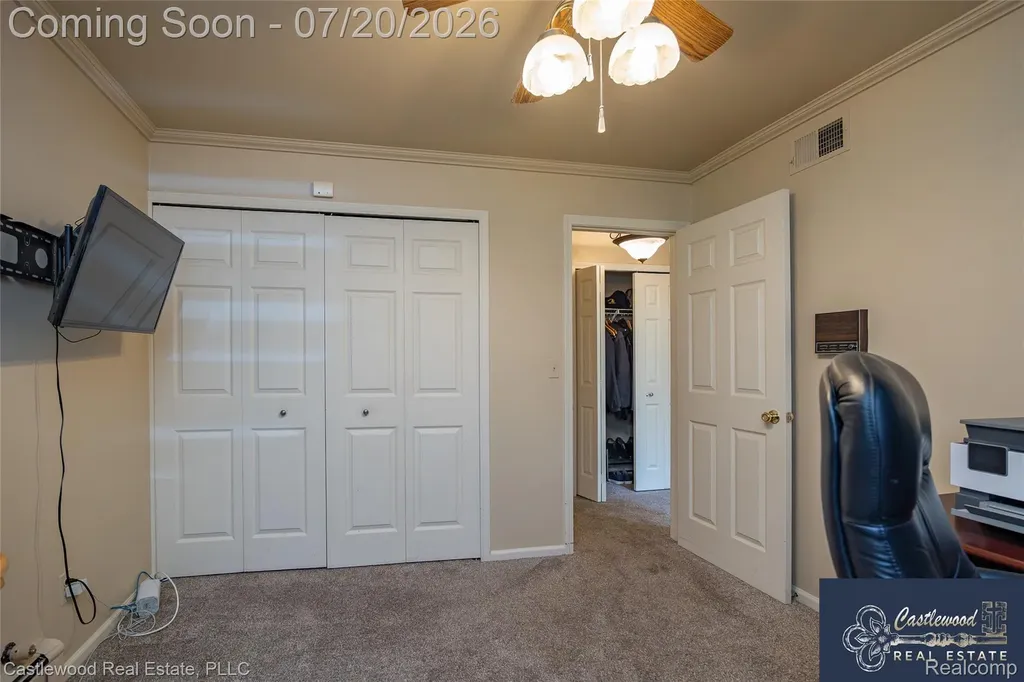 17150 S Nunneley Road Clinton Charter Township MI 48035