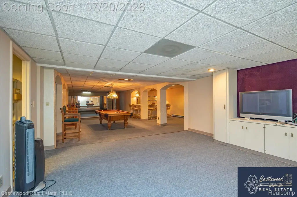 17150 S Nunneley Road Clinton Charter Township MI 48035