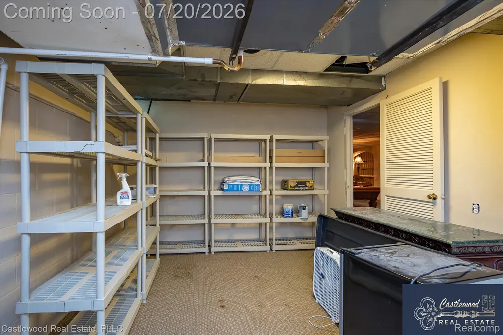 17150 S Nunneley Road Clinton Charter Township MI 48035