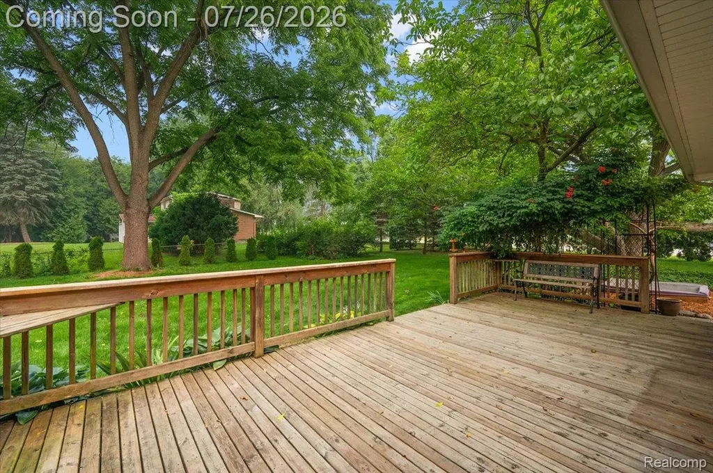 1506 Ledbury Drive Bloomfield Charter Township MI 48304