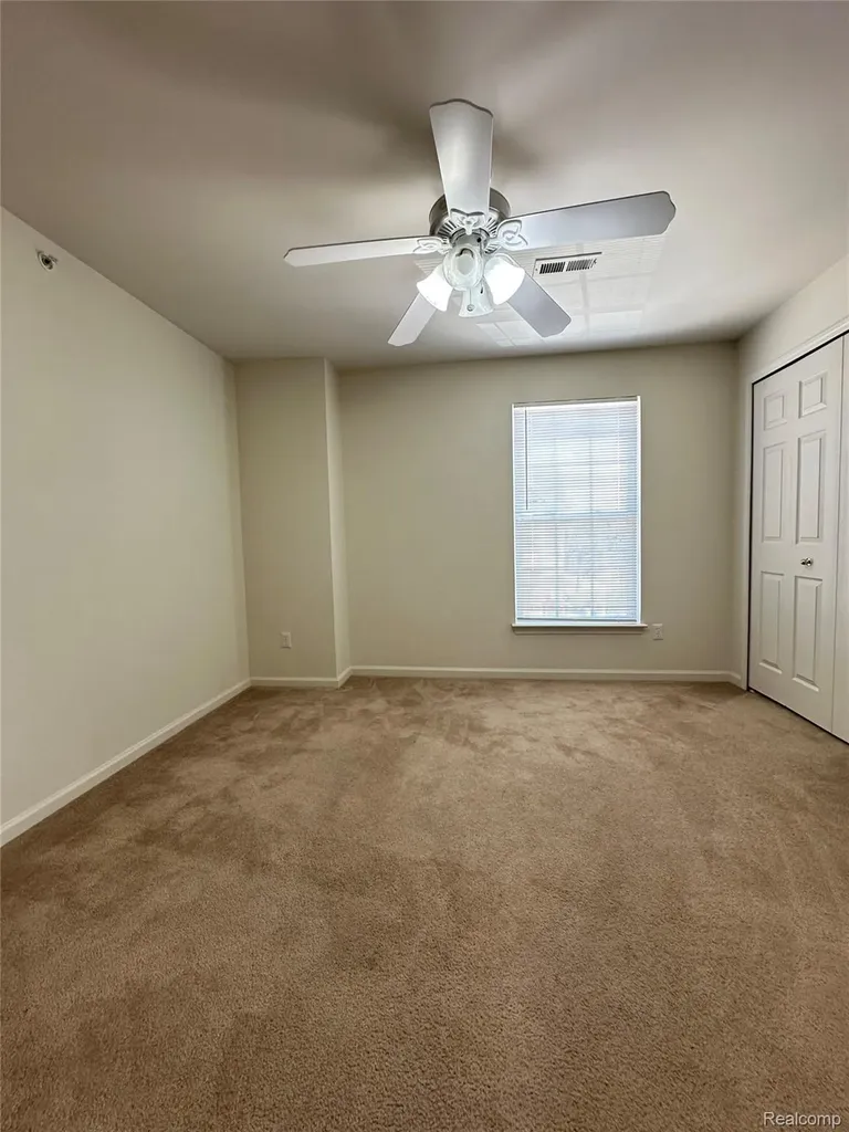 5210 Addington Drive Commerce Charter Township MI 48390