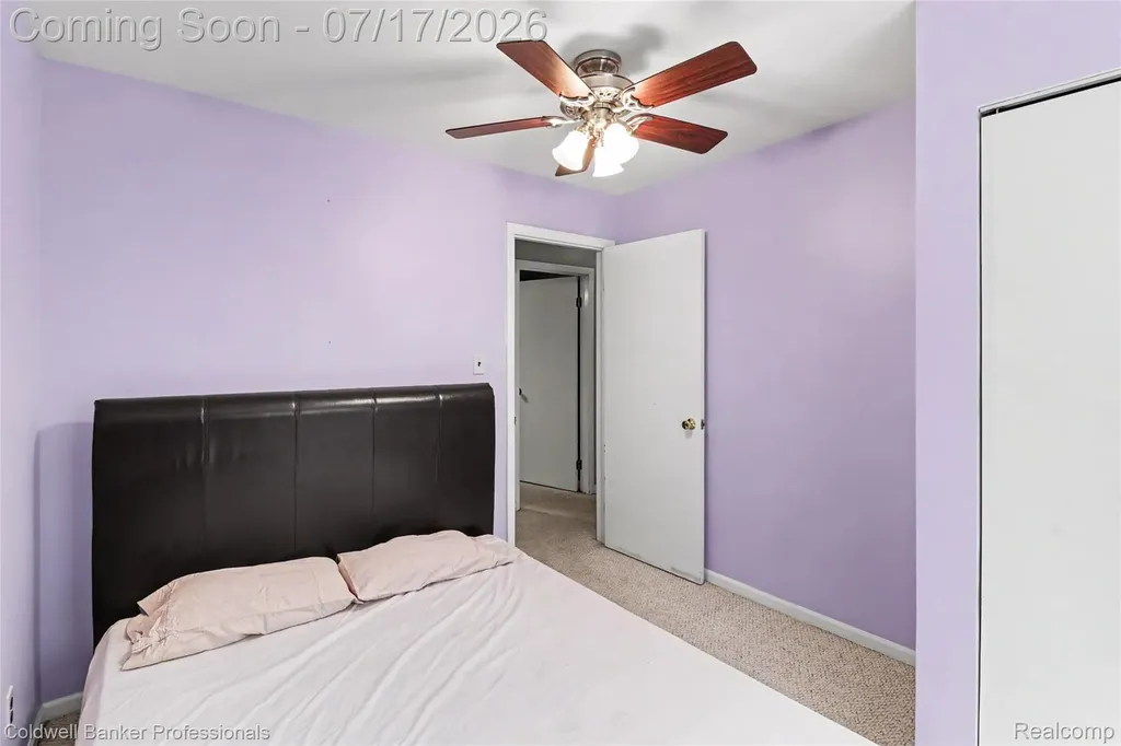 1304 Rinoco Circle Waterford Charter Township MI 48327