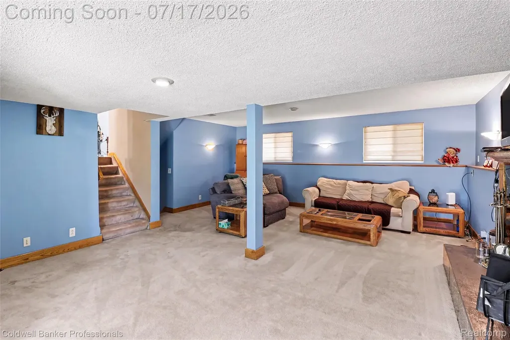 1304 Rinoco Circle Waterford Charter Township MI 48327