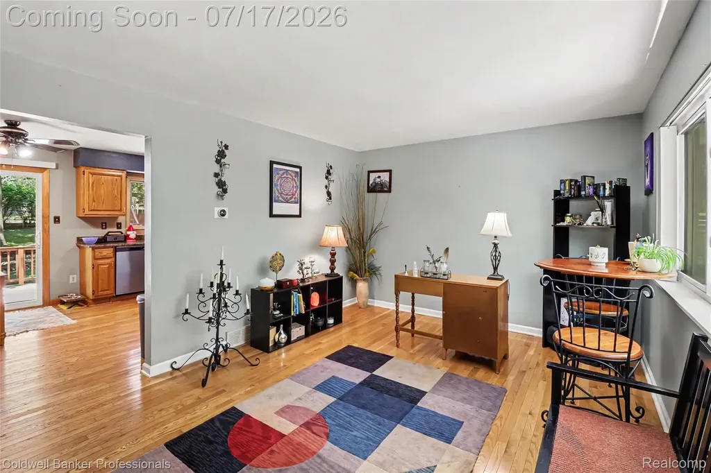 1304 Rinoco Circle Waterford Charter Township MI 48327