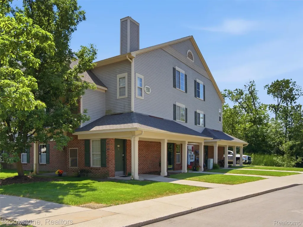 12108 Pinehurst Lane Grand Blanc Charter Township MI 48439