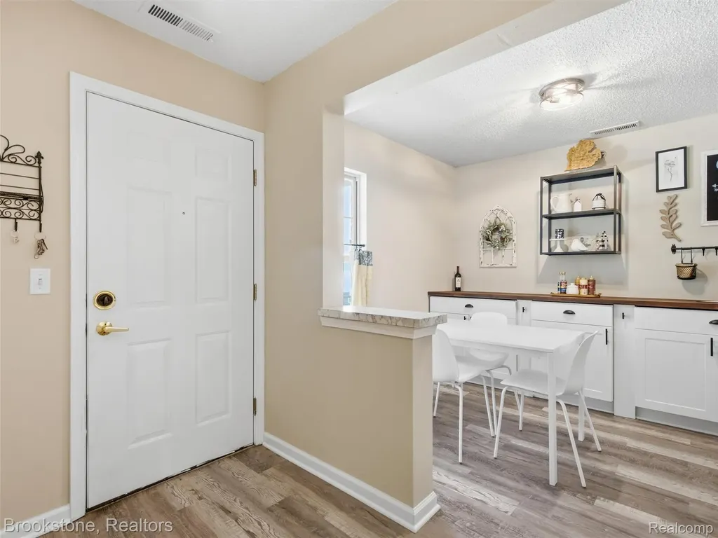 12108 Pinehurst Lane Grand Blanc Charter Township MI 48439