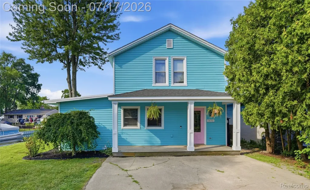 1430 Rossdale Drive Waterford Charter Township MI 48328