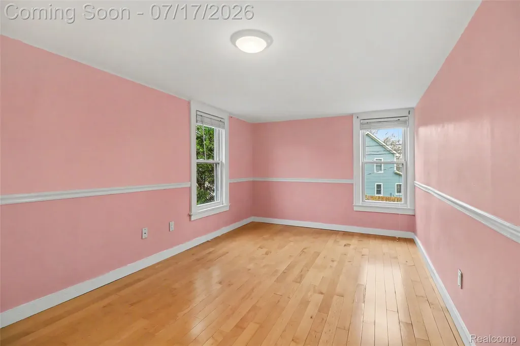 1430 Rossdale Drive Waterford Charter Township MI 48328