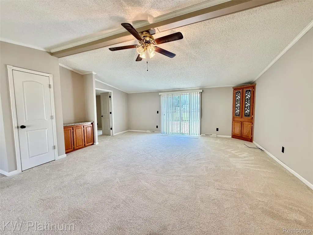 1201 Orchard Lane Columbus Township MI 48063