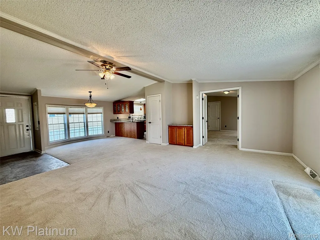 1201 Orchard Lane Columbus Township MI 48063