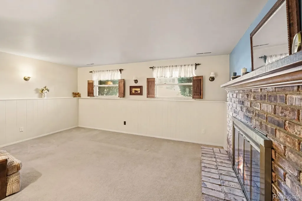 7083 Fairgrove Drive Mundy Township MI 48473