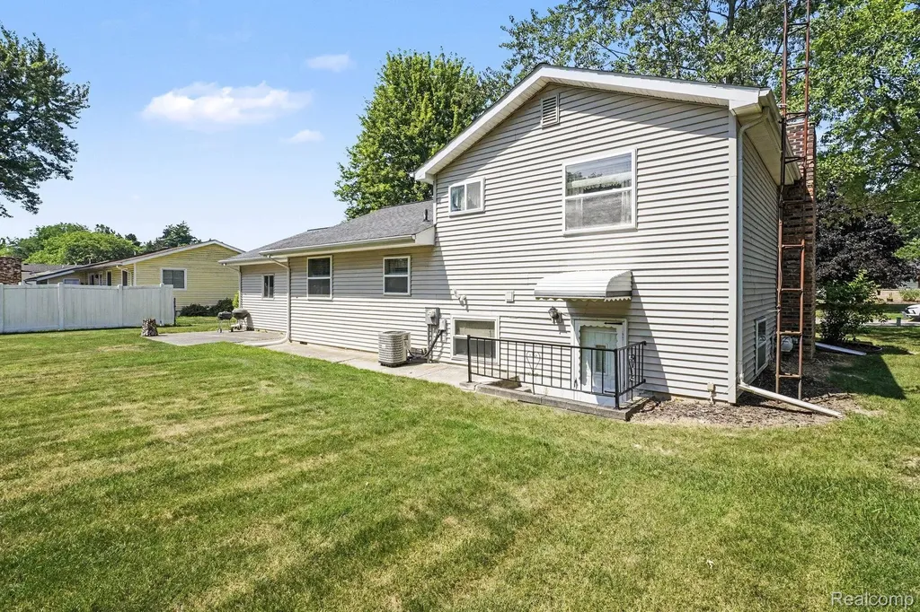 7083 Fairgrove Drive Mundy Township MI 48473