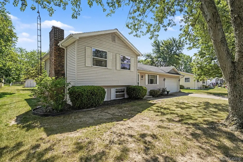 7083 Fairgrove Drive Mundy Township MI 48473