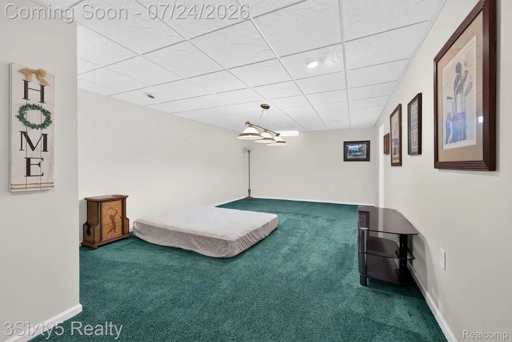 32953 Groat Boulevard Brownstown Charter Township MI 48173