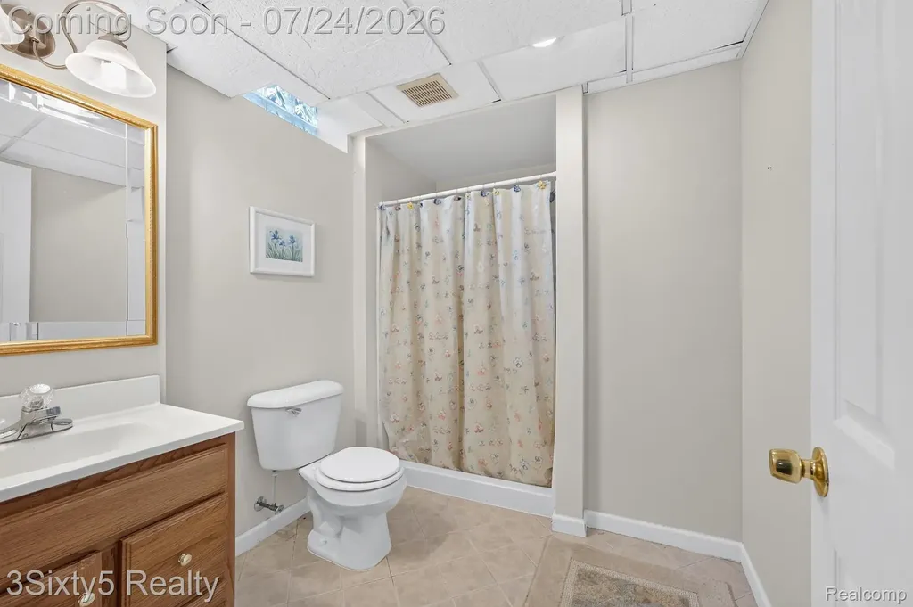 32953 Groat Boulevard Brownstown Charter Township MI 48173