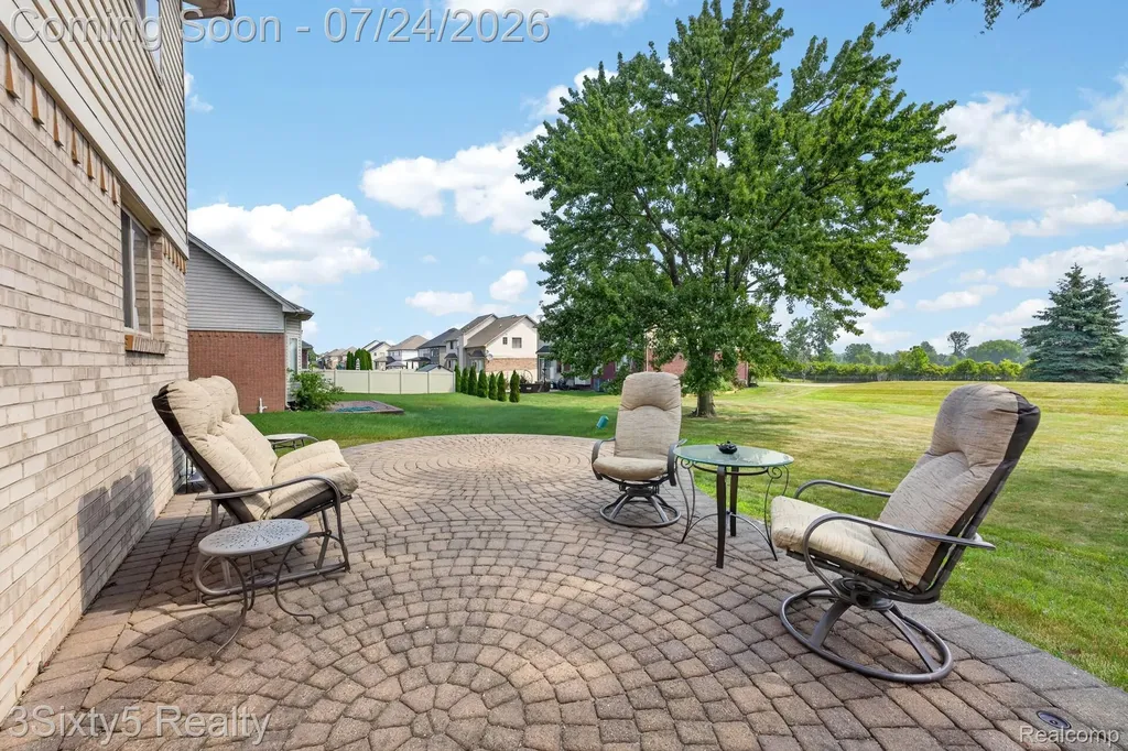 32953 Groat Boulevard Brownstown Charter Township MI 48173