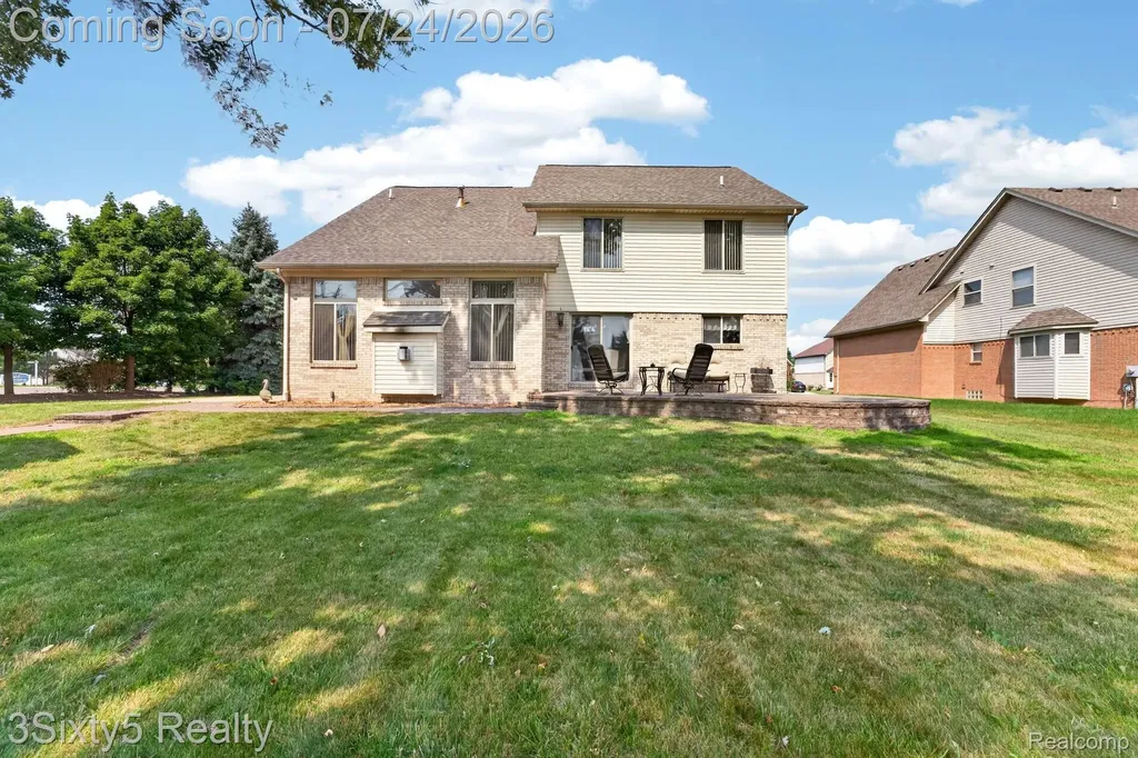 32953 Groat Boulevard Brownstown Charter Township MI 48173