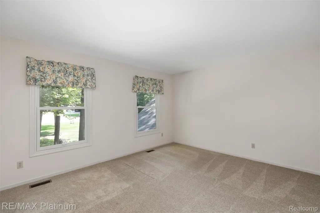 2250 Pepperidge Trail Brighton Township MI 48114