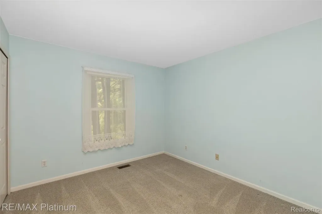 2250 Pepperidge Trail Brighton Township MI 48114