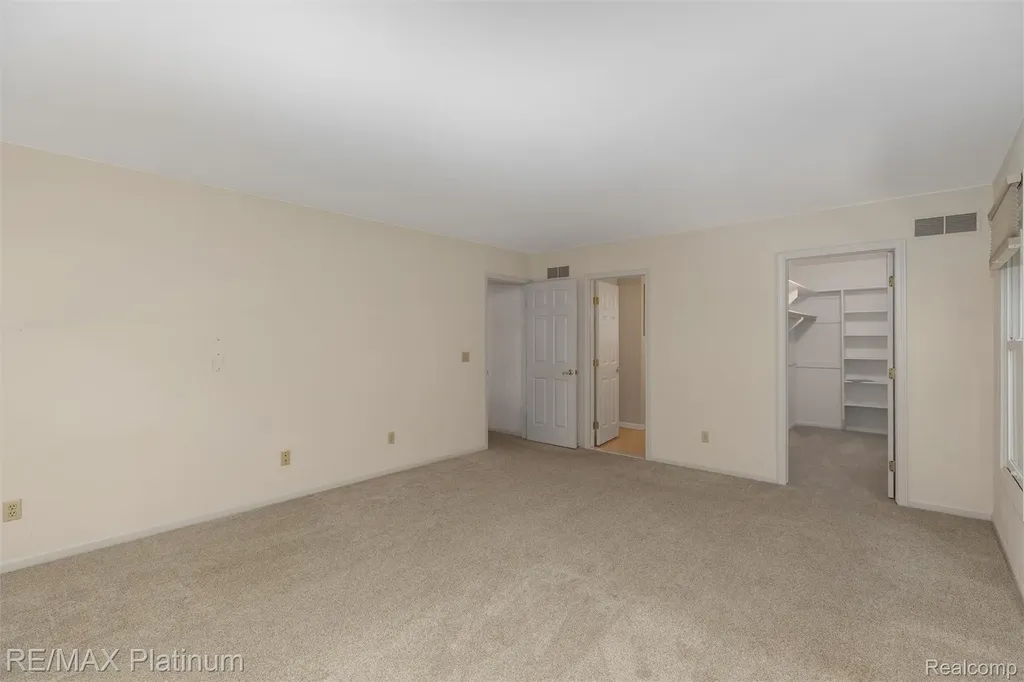 2250 Pepperidge Trail Brighton Township MI 48114