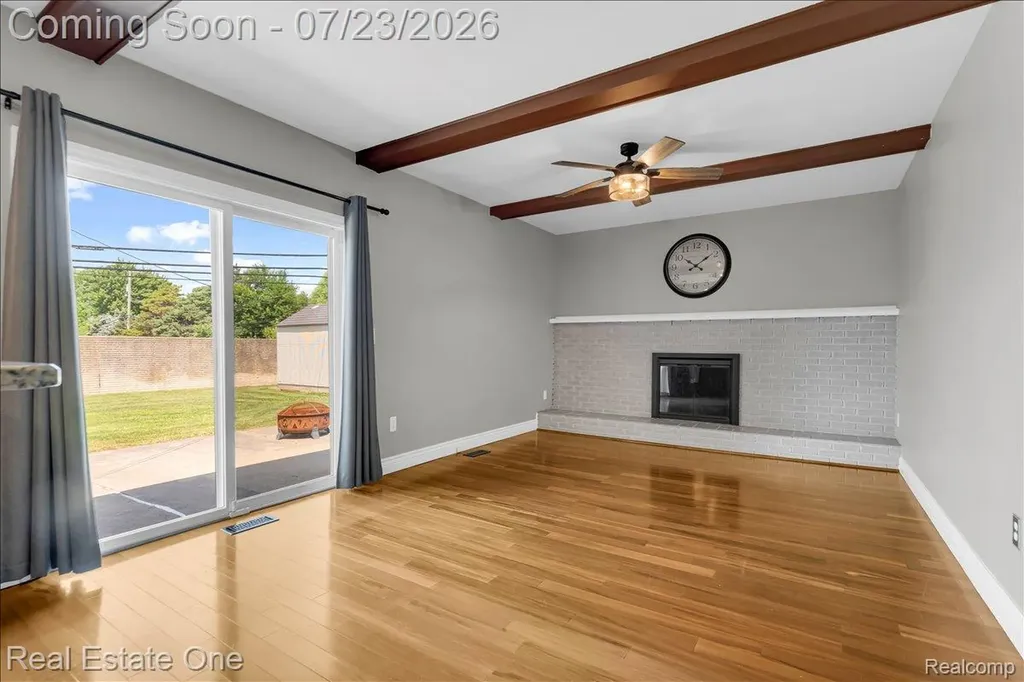 5063 Abington Drive Troy City MI 48085