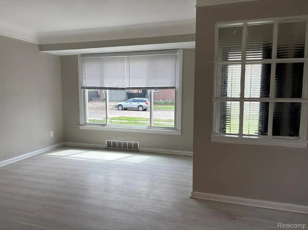 10078 Heyden Court Detroit City MI 48228