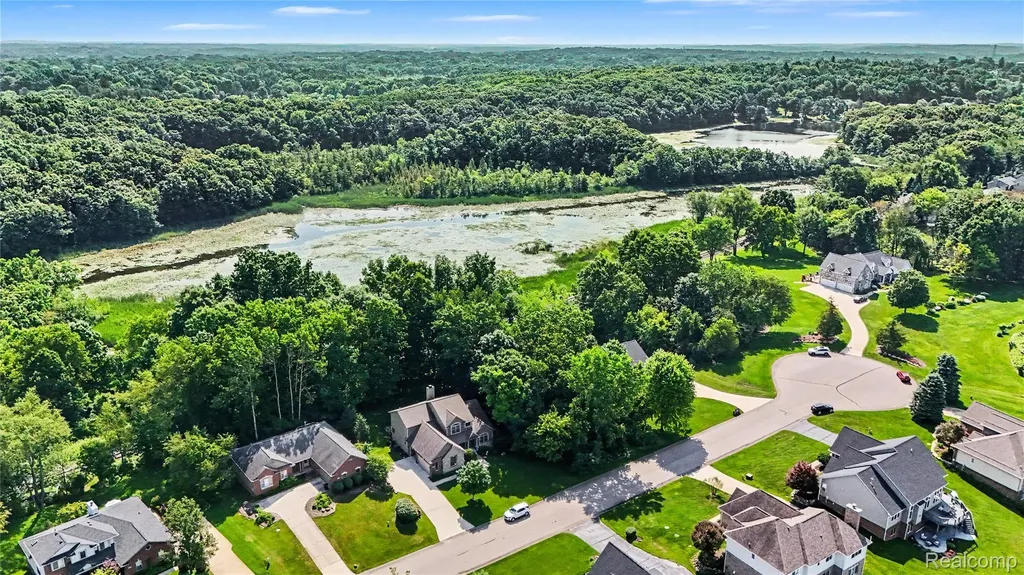Homesite #15 Olivia Drive Milford Charter Township MI 48381