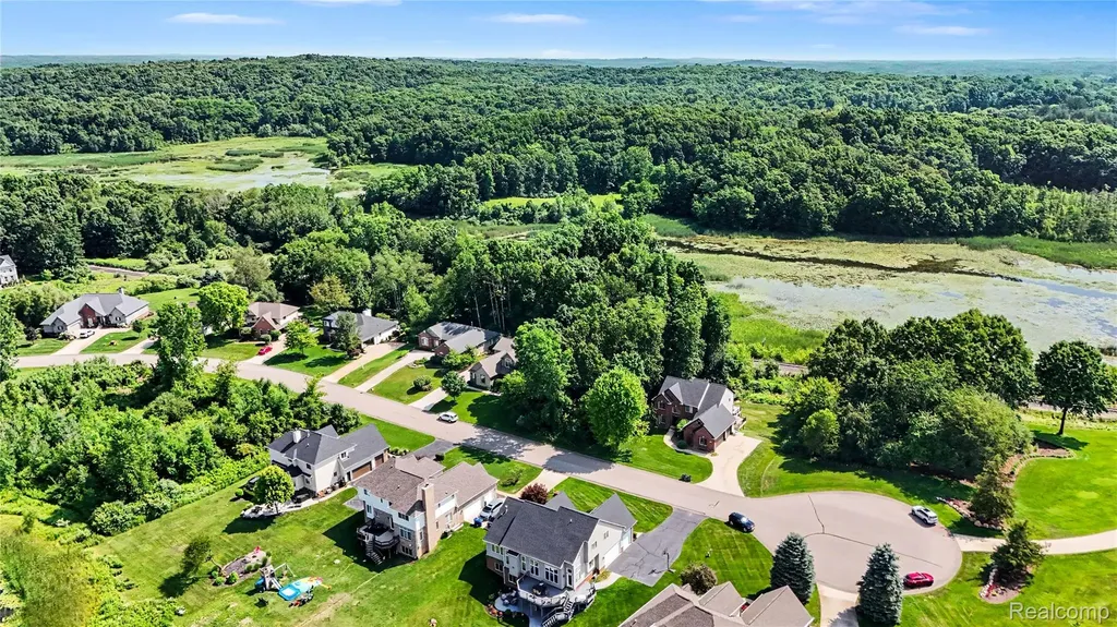 Homesite #15 Olivia Drive Milford Charter Township MI 48381