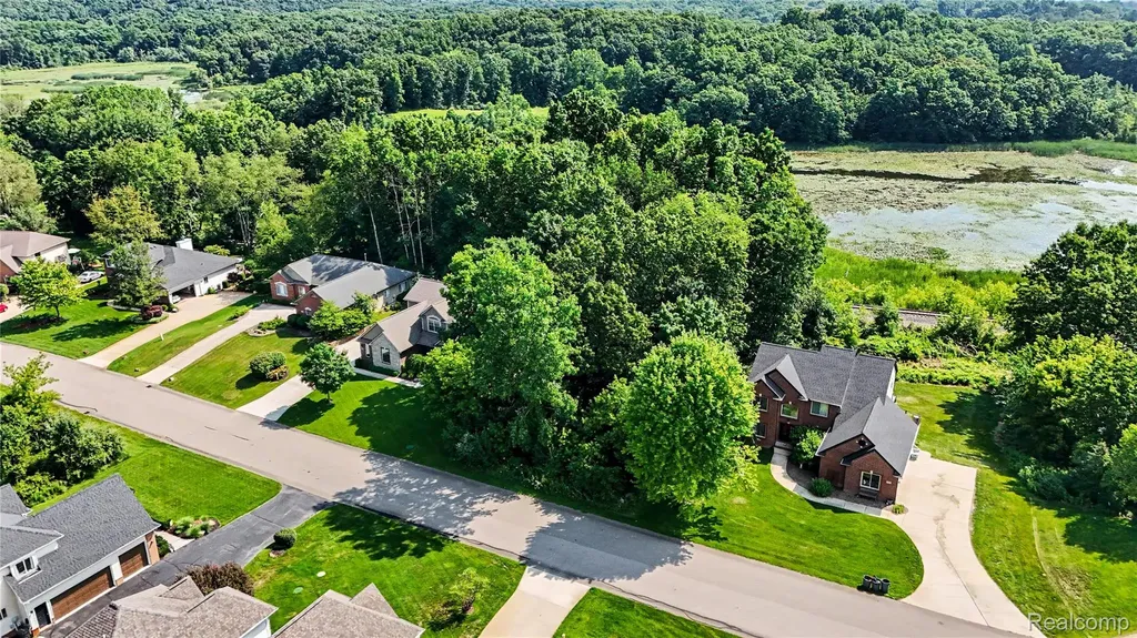Homesite #15 Olivia Drive Milford Charter Township MI 48381