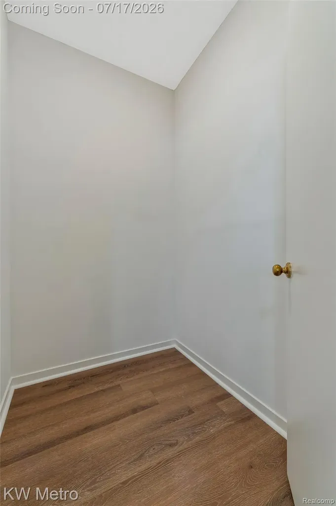 41874 Cantebury Drive Novi City MI 48377