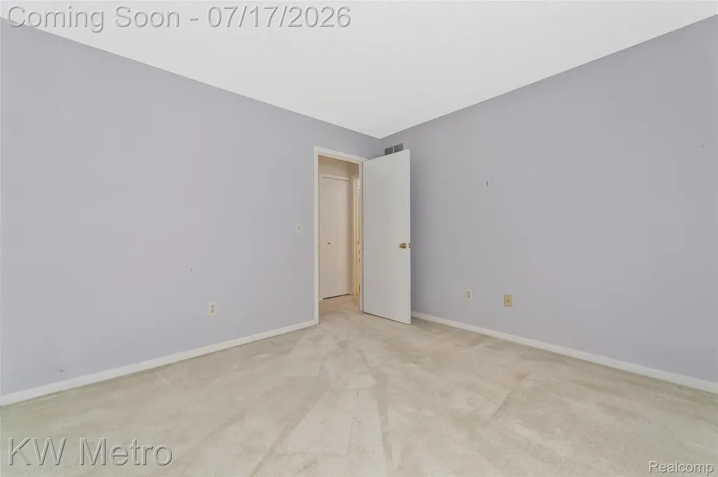 41874 Cantebury Drive Novi City MI 48377