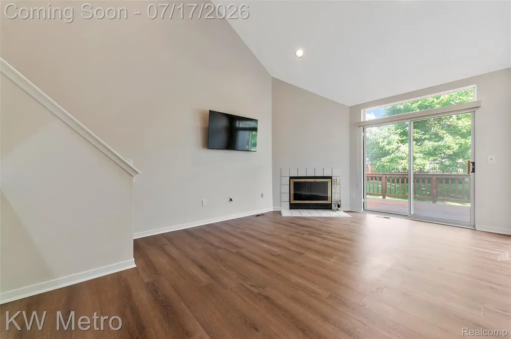 41874 Cantebury Drive Novi City MI 48377