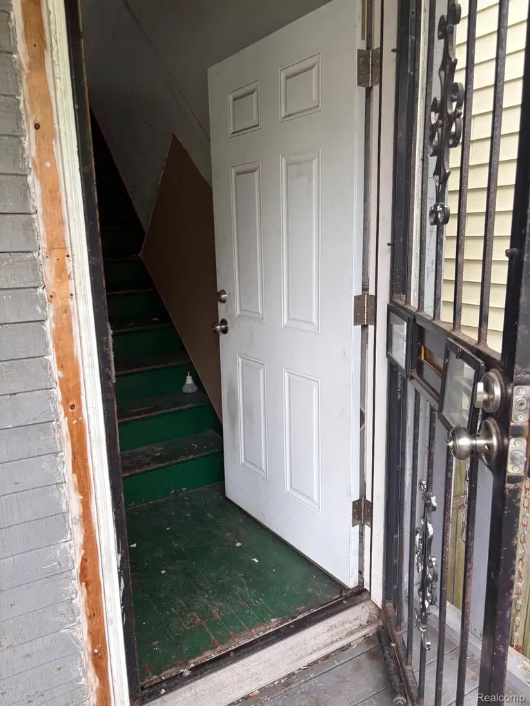 3998 Field Street Detroit City MI 48214