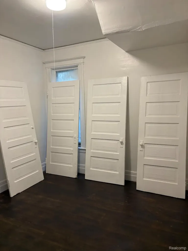 3998 Field Street Detroit City MI 48214