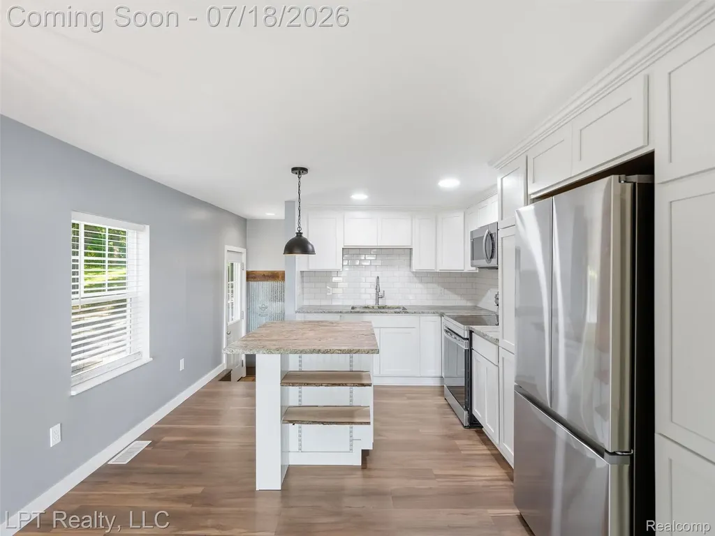 4539 Parker Drive Howell City MI 48843