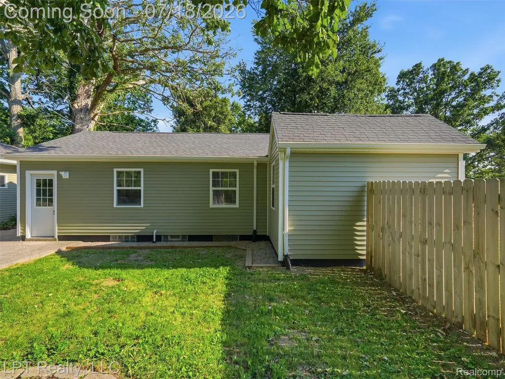 4539 Parker Drive Howell City MI 48843