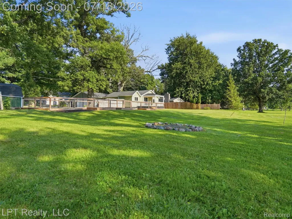 4539 Parker Drive Howell City MI 48843