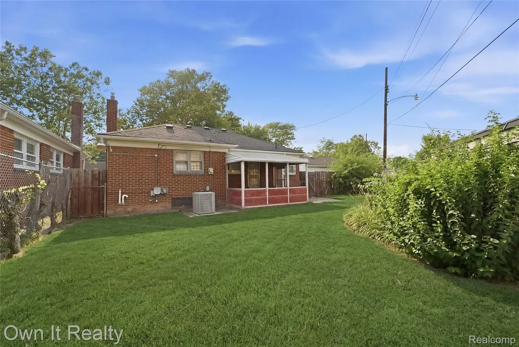 18650 Ardmore Street Detroit City MI 48235