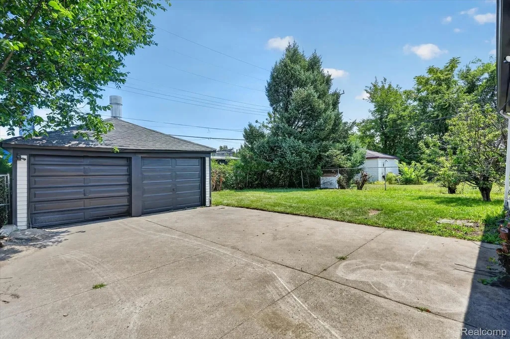 15726 Washburn Street Detroit City MI 48238