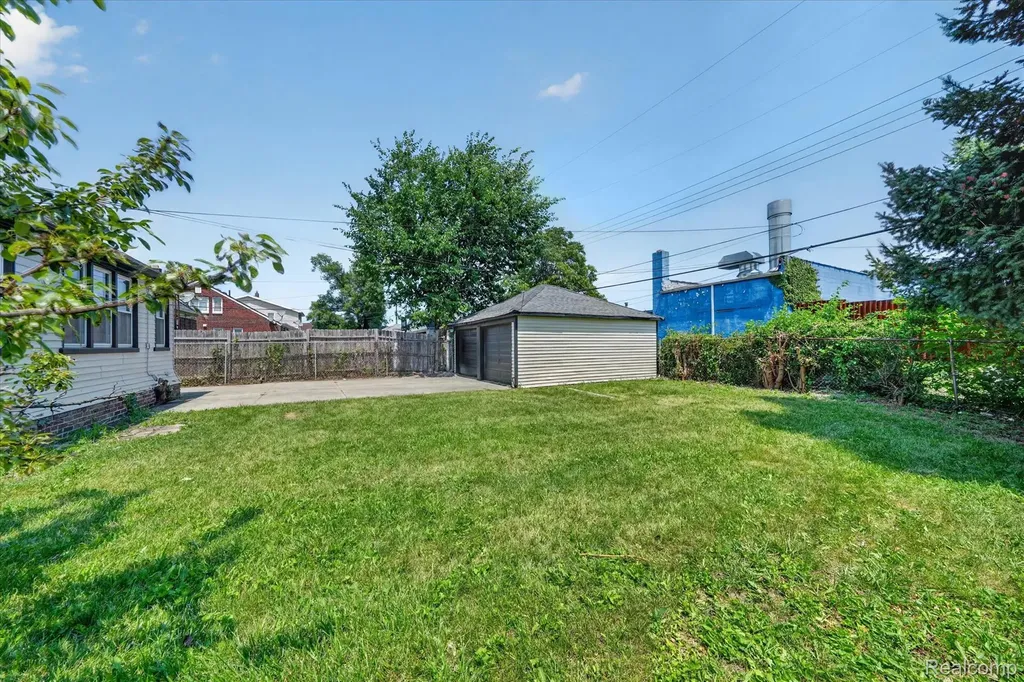 15726 Washburn Street Detroit City MI 48238