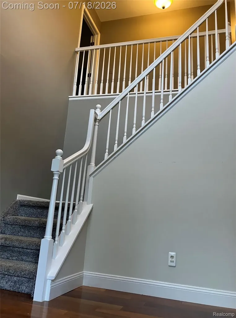 1815 Twin Lakes Boulevard Oxford Charter Township MI 48371