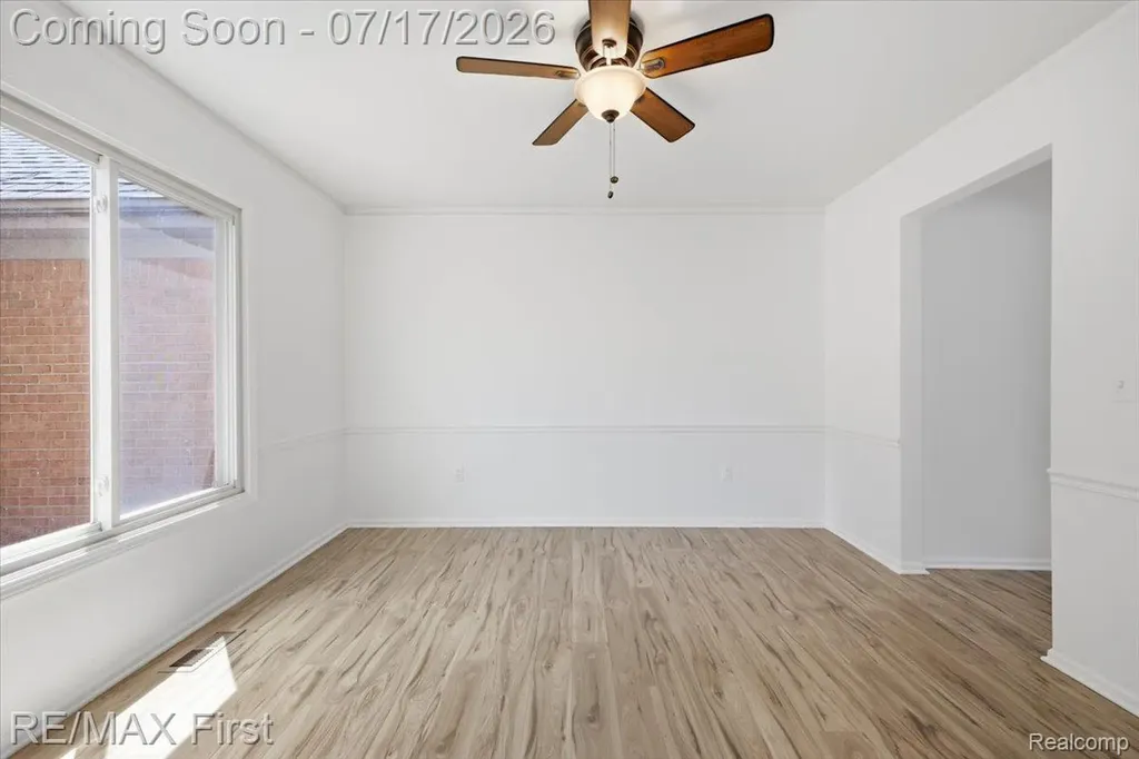 50443 Middle River Drive Macomb Township MI 48044