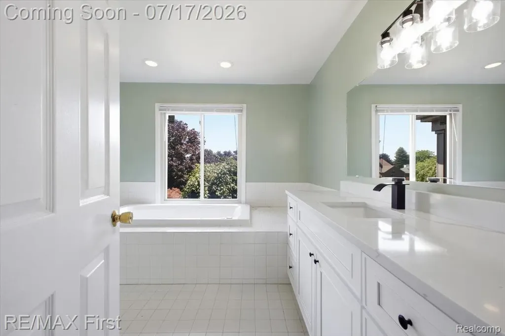 50443 Middle River Drive Macomb Township MI 48044